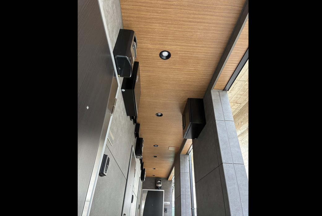 足立区東綾瀬１丁目　集合住宅