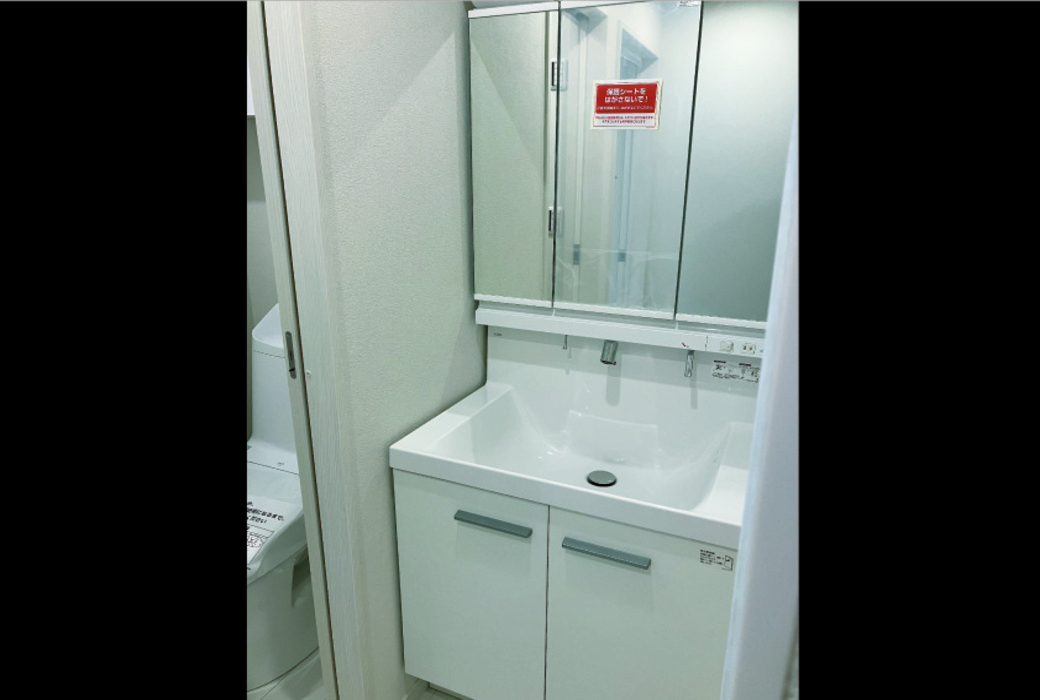 足立区東和４丁目　集合住宅